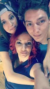 Single mom shares kids' amazon wish list