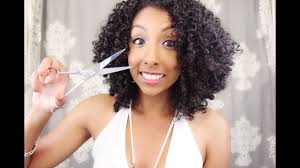 Find out why it's so special and get inspired for the next salon appointment! My Curly Haircut Experience Dry Cut Deva Cut Biancareneetoday Youtube