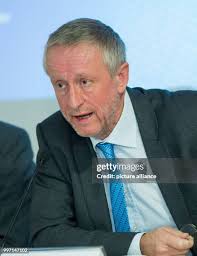 14,941 Steve Daniel Stock Photos, High-Res Pictures, and Images