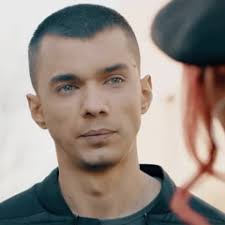 Stream Florian Rus & Mira