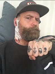 Adam Schjølberg Komiker la til...