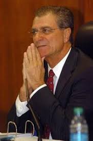 First Oxnard council meeting since raid a mostly quiet affair