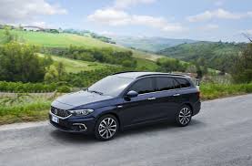 Fiat Tipo Estate Goes On Sale In The Emea Region Starts From 14 900 Carscoops Fiat Tipo Station Wagon Fiat