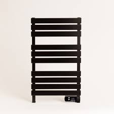 Diverse sono le soluzioni disponibili da leroy merlin: Scaldasalviette Elettrico Termoarredo Elettrico Create Ikohs