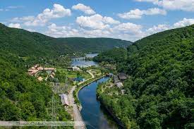 E cel mai vizitat obiectiv turistic din cluj, iar la turda a ajuns sâmbătă și actorul american nicolas cage. Oiective Turistice Judetul Cluj Statiuni Si Orase Aventura In Romania