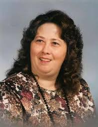 Shari Green's Instagram, Twitter & Facebook