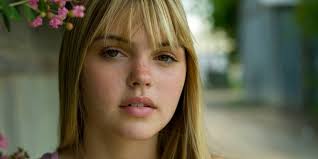 Friday Night Lights: 10 Ways Julie Got Worse And Worse