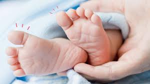 Antibiotik yang biasanya diberikan dalam bentuk obat tablet maupun kapsul, yang memiliki manfaat untuk segala jenis bakteri penyebab batuk berdahak dapat dibasmi anak makan es krim saat batuk pilek oleh obat antibiotic ini. Hati Hati Kuku Bayi Juga Bisa Cantengan Lho Orami