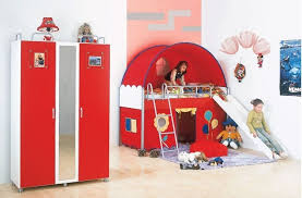 0 18 Age 0 18 Yas Panosundaki Pin