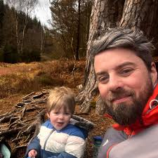 Setting Moisture Sensitive Tiles with Ardex N23