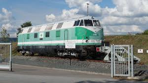 The dr class 119 was an east german deutsche reichsbahn diesel locomotive that was built in romania. 118 003 3 Ex V180 Dr Eisenbahn Fotografie Eisenbahn Eisenbahnbilder