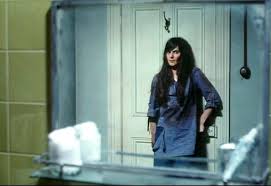 Horror Bucket List] 'Next Of Kin' (1982) Is A Gorgeous, Slow Burn  Ozploitation Classic