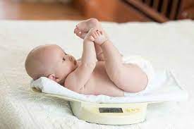 Bayi yang baru lahir dengan berat badan normal biasanya memiliki kesehatan yang lebih baik. Bunda Ini Cara Jitu Menaikkan Berat Badan Bayi Alodokter