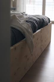 Wir bauen uns ein familienbett | follow your feet. Diy Familienbett Mit Eve Matratze Einfach Selber Gebaut Familienbett Familien Bett Bodenbetten