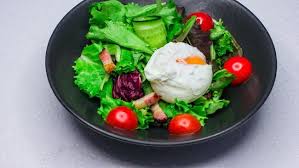 Untuk menerapkan diet sehat, ingatlah selalu bahwa anda harus memenuhi semua zat gizi yang diperlukan tubuh dalam satu porsi makan. Pilihan Makanan Minuman Dan Menu Sehat Diet Keto Untuk Pemula