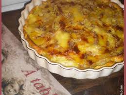 Tarte Aux Pommes De Terre Et Au Mont D Or Recettes Recette Recette Tarte Aux Pommes Recette Tarte Pomme De Terre