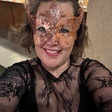 Danielle Schlageter's Instagram, Twitter & Facebook