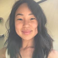 Sara Chong's Instagram, Twitter & Facebook