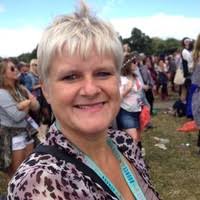 40+ "Lesley Osborne" profiles