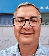 Old equipment for erasing EPROMS and writing programs