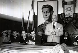 Pe un calendar aparut in aceasta tara, el sta alaturi de hitler, stalin, gaddafi si franco. Vladimir RoÈ™ulescu PersonalitÄƒÈ›i Iulie 2016