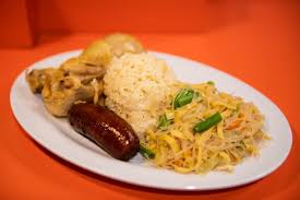 This list mostly includes filipino street food snacks, but i'll be publishing. Where To Find Filipino Food In Seattle Uw Magazine University Of Washington Magazine
