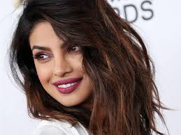 Priyanka Chopra turns writer with memoir
