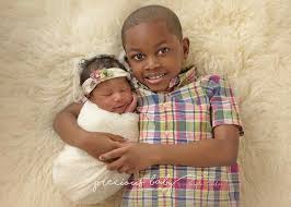 Precious Baby Photography Newborn Brother Sister Siblings African American Fur With Images Baby Girl Photos Baby Photoshoot Girl Newborn Baby Photography