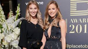 Baby planung nach hochzeit so viele kinder will liz kaeber. Ana Johnson Lisa Marie Schiffner Liz Kaeber So Nackt Zeigen Sich Die Internet Stars In Der Corona Krise News De