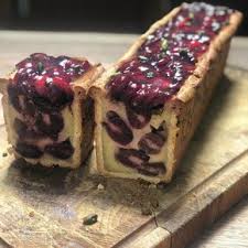 Pate En Croute Cerise Pistache Par Julien Duboue Recette Pate En Croute Gateaux Et Desserts Pistache