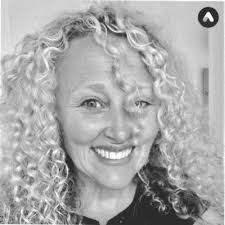 2.5 years later and I finally come to the end of my training with CAE,  graduating with a frozen Airline Transport Pilot's Licence (fATPL).