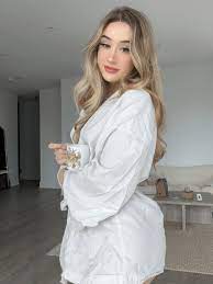 Bronwin Aurora | OnlyFans, Age, Height, Boyfriend, Net Worth