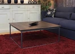 La table basse en bois permet non seulement de décorer sa pièce avec goût mais également de bénéficier d'un meuble solide. Table Basse Carree Fer Et Bois Hugo Coup De Soleil Mobilier