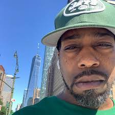 Dejuan Carroll's Instagram, Twitter & Facebook