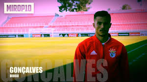 Veja o perfil completo no linkedin e descubra as conexões de diogodiogo e as vagas em empresas similares. Diogo Goncalves Benfica The Next Luis Figo Skills Goals 2017 Youtube