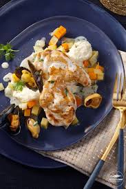 Rezeptidee Gebratener Seeteufel Mit Miesmuschel Ragout Dazu Mit Vanille Abgeschmecktes Selleriepuree Gemusecasso Seeteufel Rezept Seeteufel Muscheln Rezept
