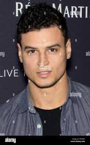 New York, NY, USA. 20th Oct, 2015. Evan Betts at arrivals for Remy Martin  ONE LIFE/LIVE THEM Campaign Launch, ArtBeam, New York, NY October 20, 2015.  © Patrick Cashin/Everett Collection/Alamy Live News