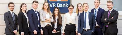 Absolvieren sie eine ausbildung zur bankkauffrau bzw. Ausbildung Bankkauffrau Bankkaufmann 2022 Vr Bank Eg Bergisch Gladbach Leverkusen