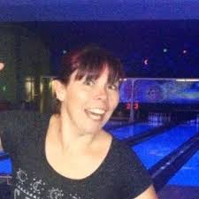 Christina DeVries (@christina3_g)