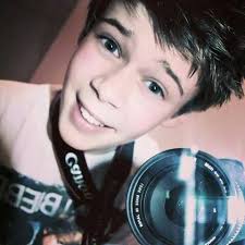 Young cute boys cute teenage boys dream boyfriend tumblr boys shirtless men celebs celebrities celebrity crush justin bieber. Fans Of Benjamin Lasnier Posts Facebook