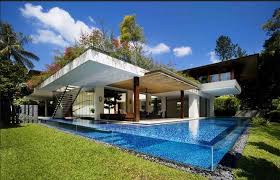 Piscina De Vidrio Con Techo Verde Piscinas Modernas Casas Modernas Arquitectura