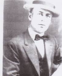 Women connect through ancestors who were a part of the Revolutionary War