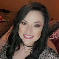 Beth Boothe's Instagram, Twitter & Facebook