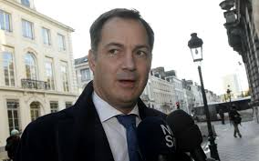 Alexander de croo, né le à vilvorde, est un homme d'état belge néerlandophone. Vicepremier Alexander De Croo Doet Straffe Uitspraak Deze Mensen Moeten Onze Absolute Prioriteit Zijn Nieuws365