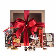 Dárkové koše jako blahopřání • dárkovna.com