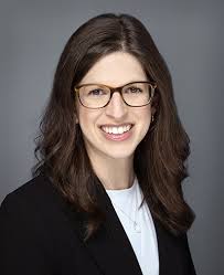 Elizabeth Barefoot's Instagram, Twitter & Facebook