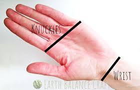 How to measure your wrist for a bangle. Measuring Bracelet Sizes Handy Guide For Womens Jewellery Earth Balance Craft
