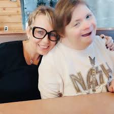 Victoria's Country Cookin'