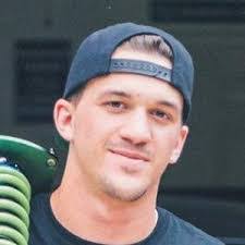 Dustin Williams's Instagram, Twitter & Facebook