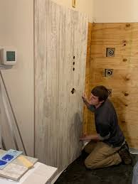 Today's wood paneling is in some ways a jump backward over the cheap products of the 1960s and 1970s to the glory days of solid wood paneling. How To Compare Acrylic Laminate Bathroom Shower Wall Panels Innovate Building Solutions